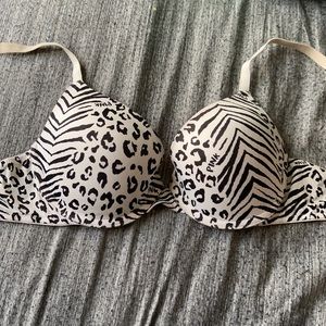 PINK Victoria’s Secret Push-up Bra
